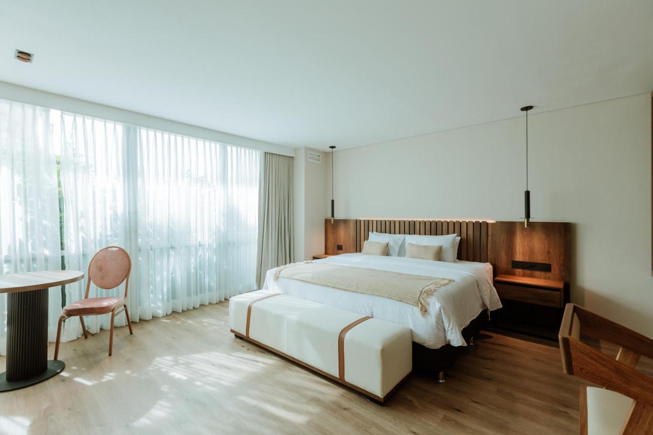 1616 Hotel Medellín Extérieur photo