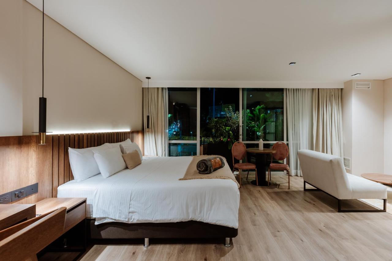 1616 Hotel Medellín Extérieur photo
