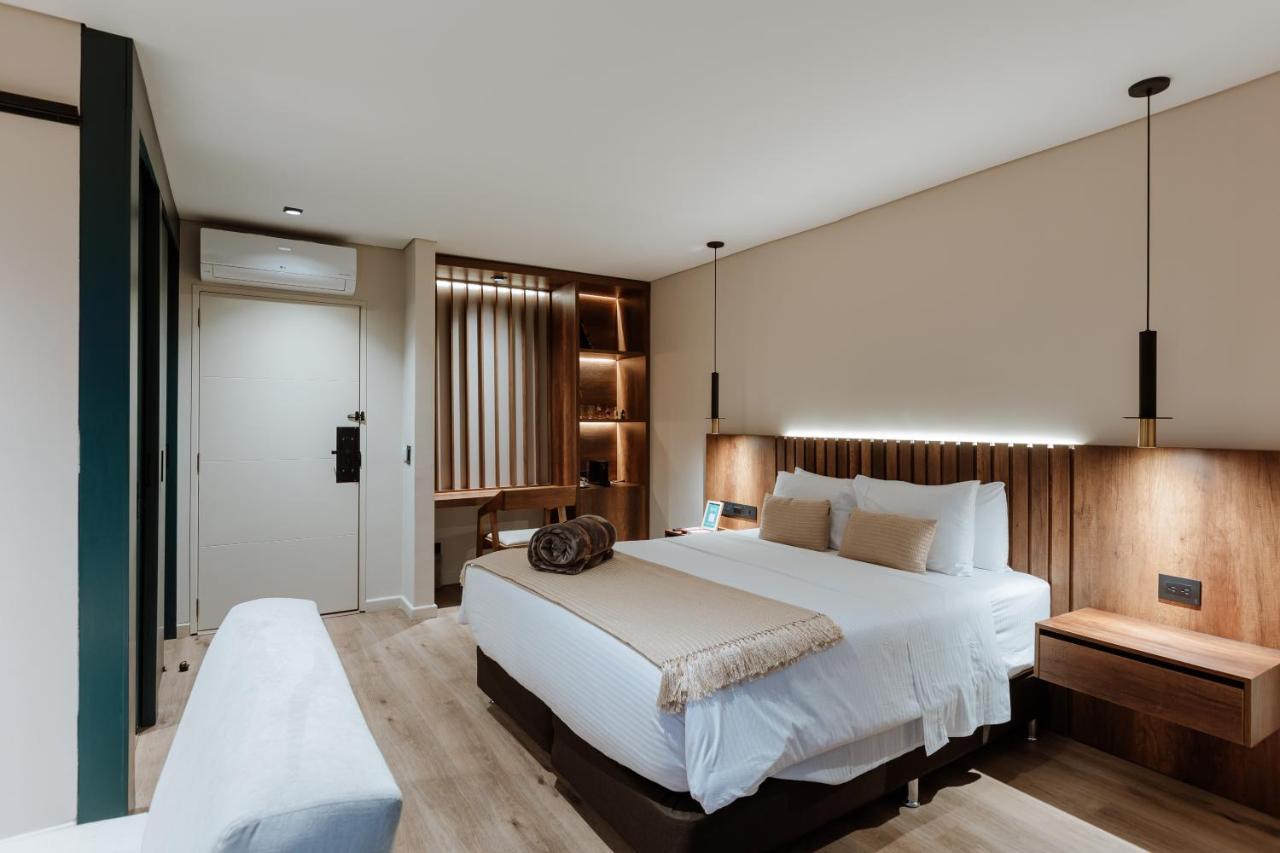1616 Hotel Medellín Extérieur photo