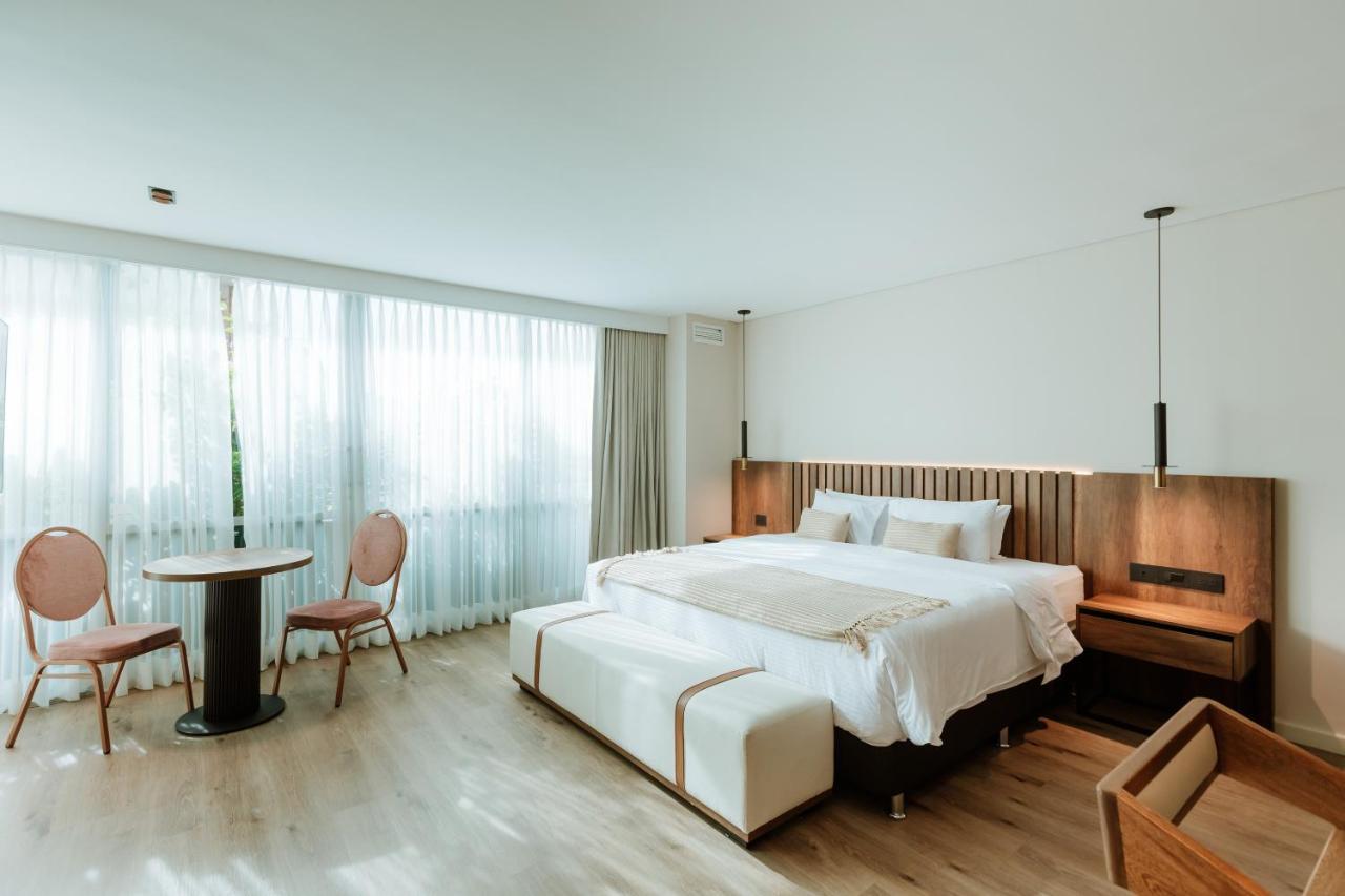 1616 Hotel Medellín Extérieur photo