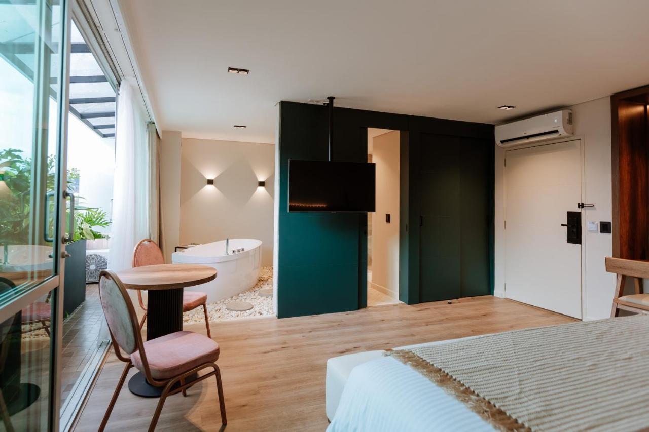 1616 Hotel Medellín Extérieur photo