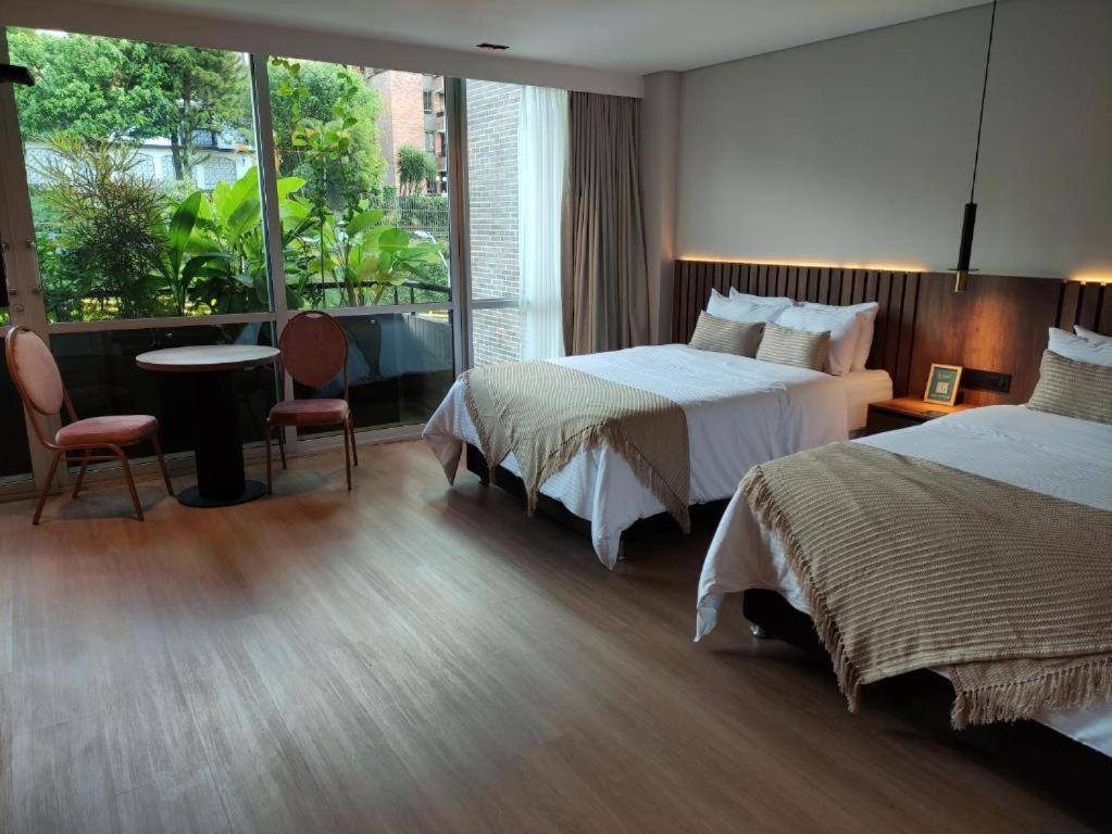 1616 Hotel Medellín Extérieur photo